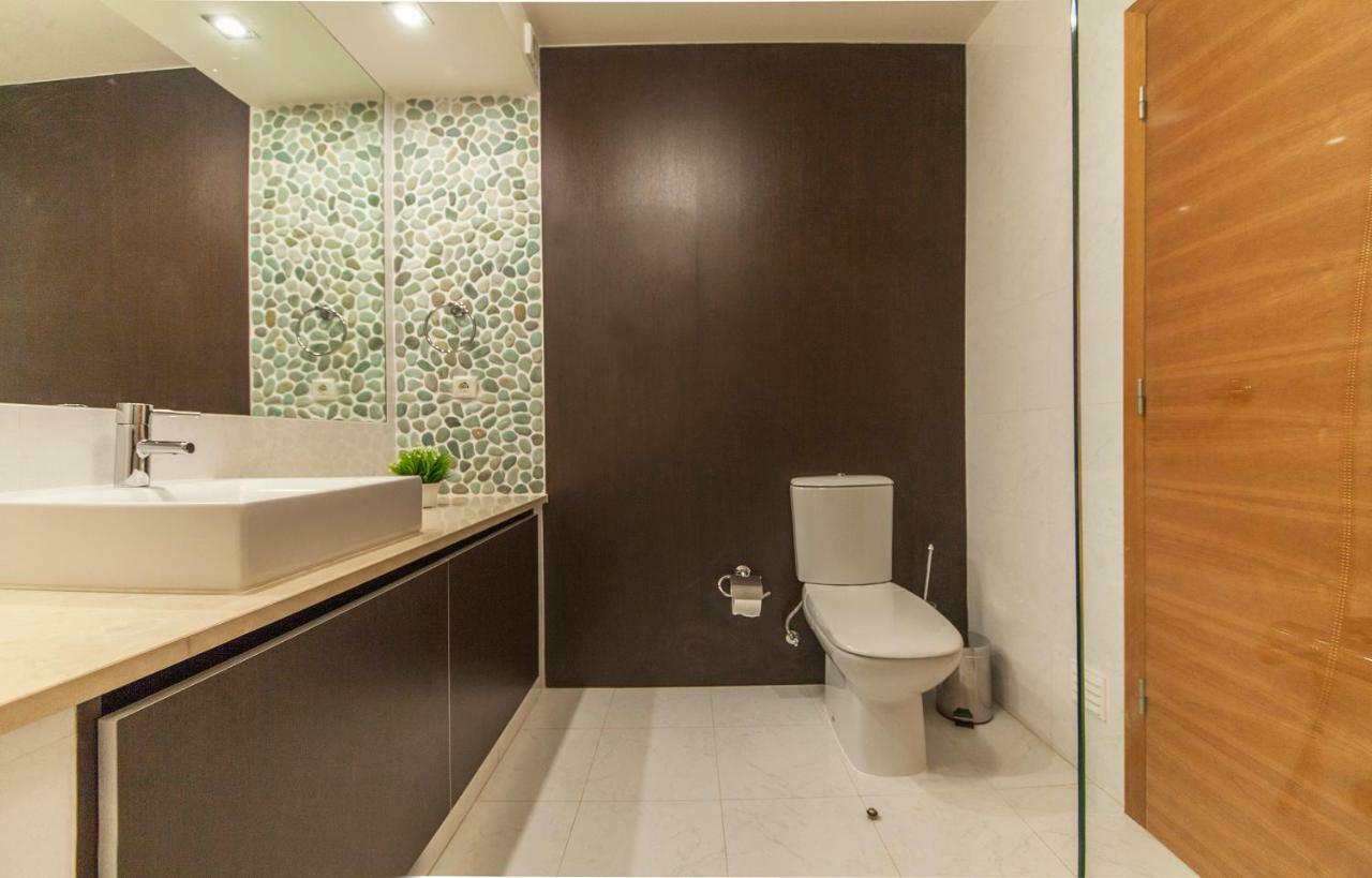 B27 - Luzbay 2 Bed Apartment Extérieur photo