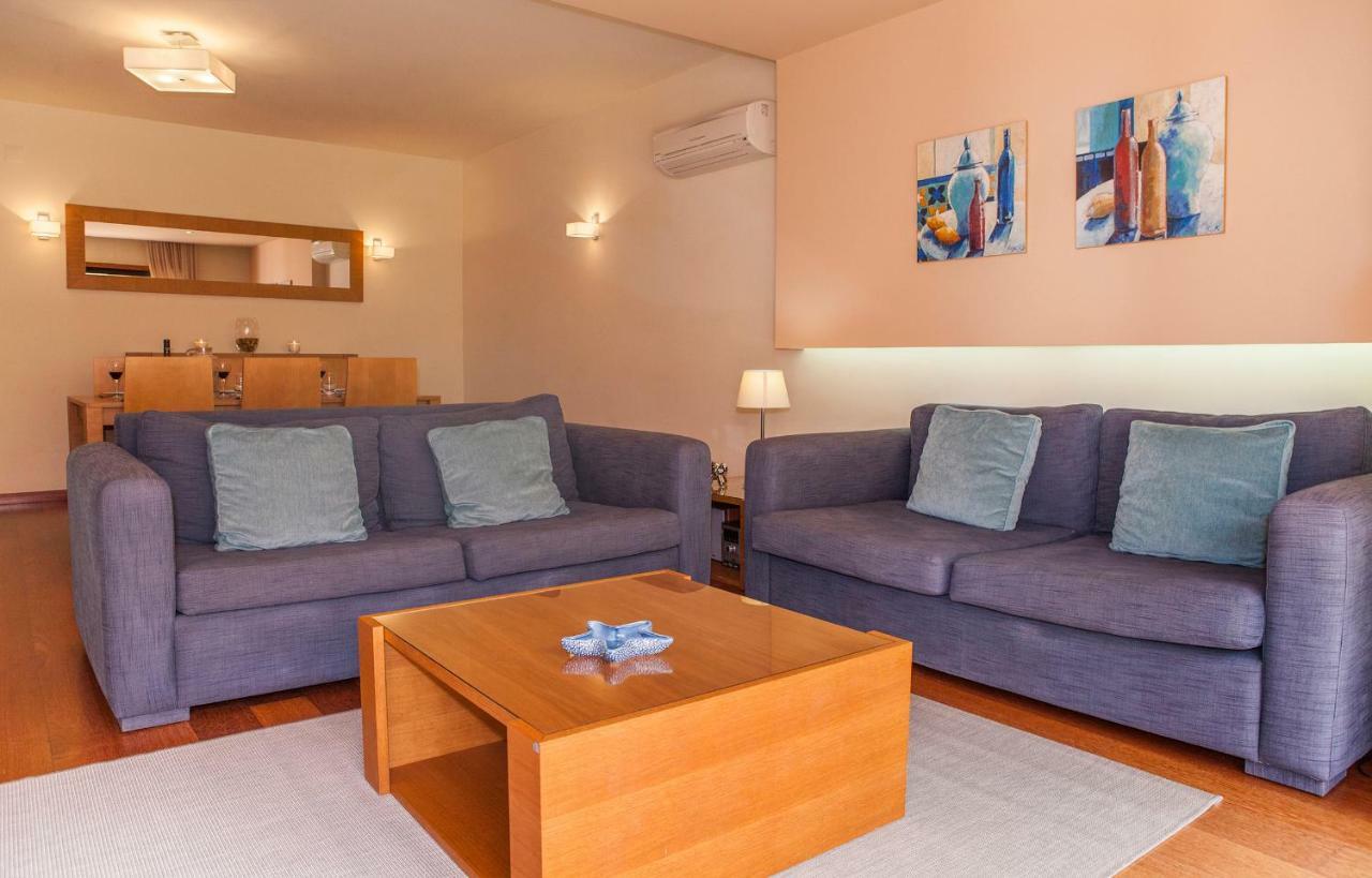 B27 - Luzbay 2 Bed Apartment Extérieur photo