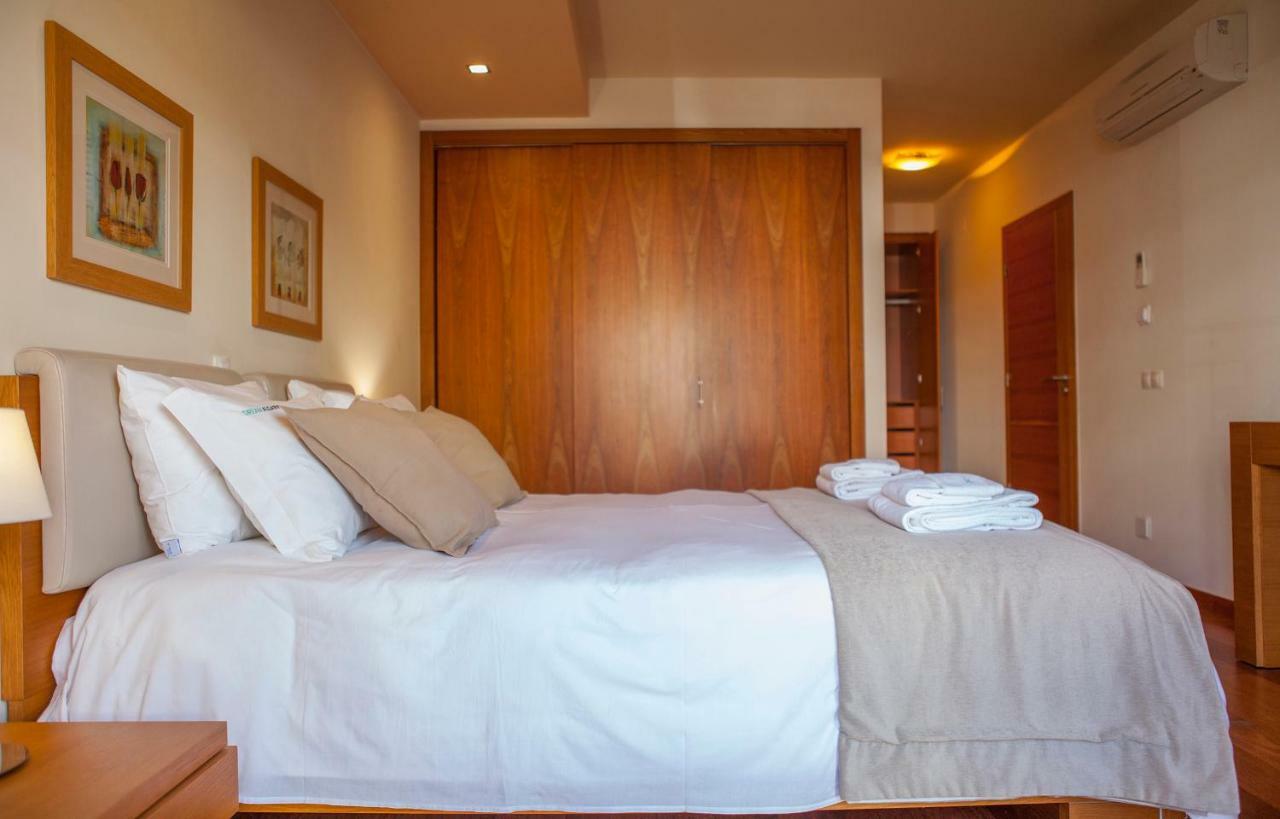 B27 - Luzbay 2 Bed Apartment Extérieur photo